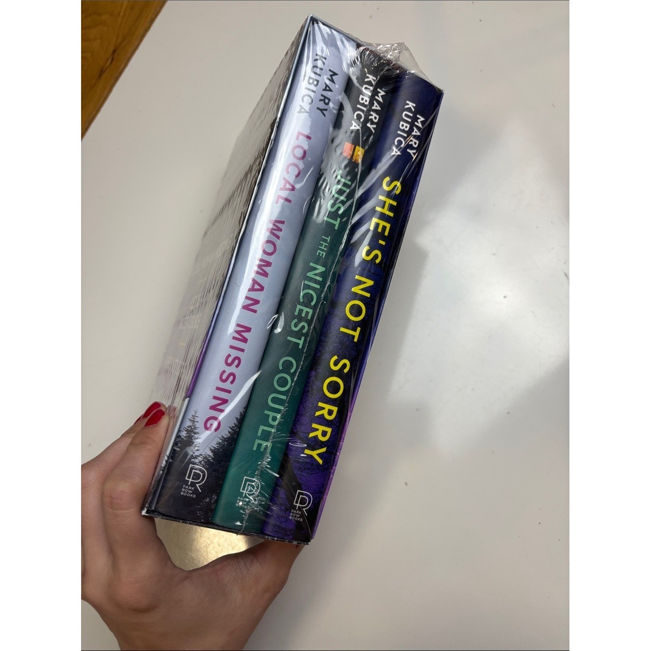 Mary Kubica 3-Book hardcover Boxed Set