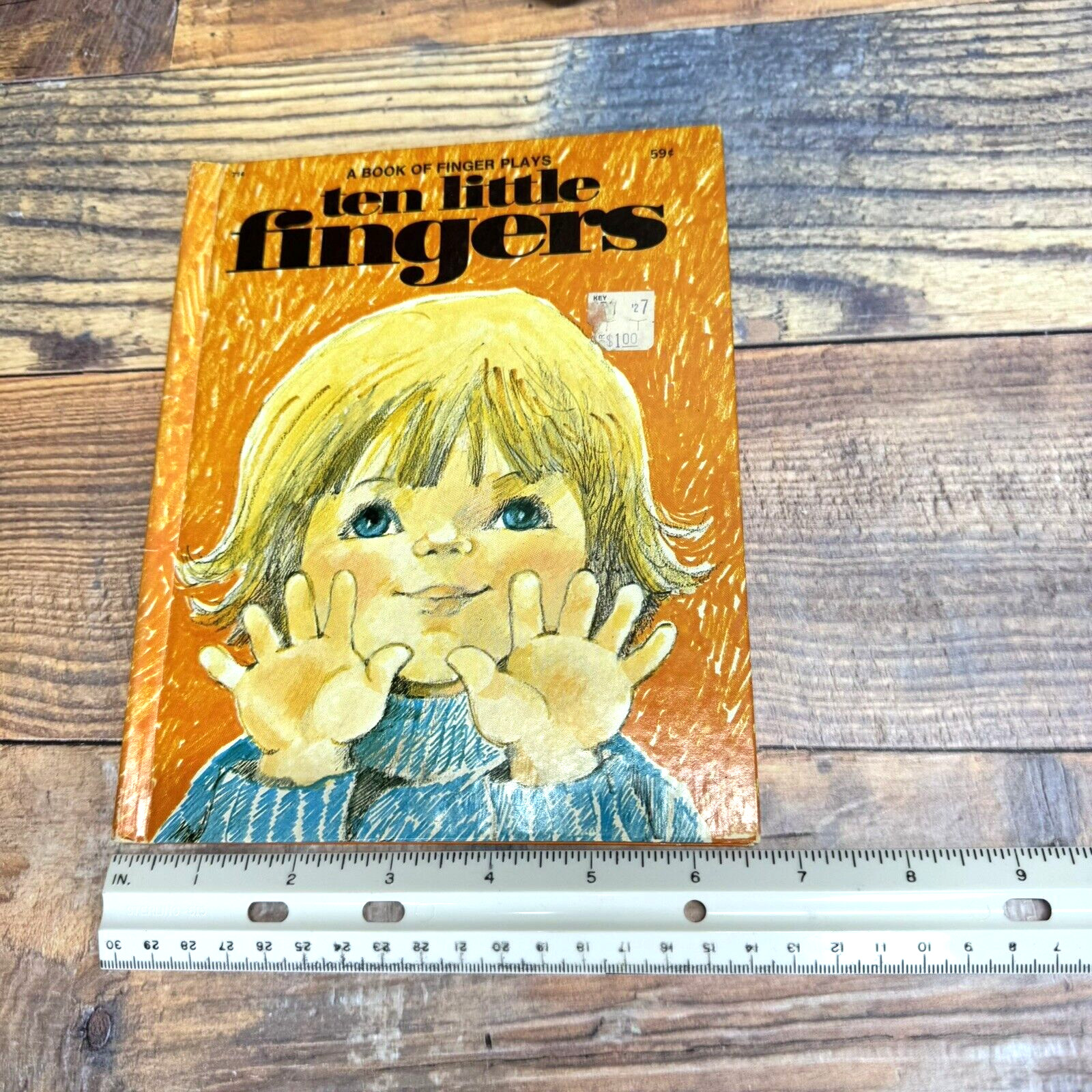 Vintage Ten Little Fingers a Book of Finger Plays Children’s HC 1977