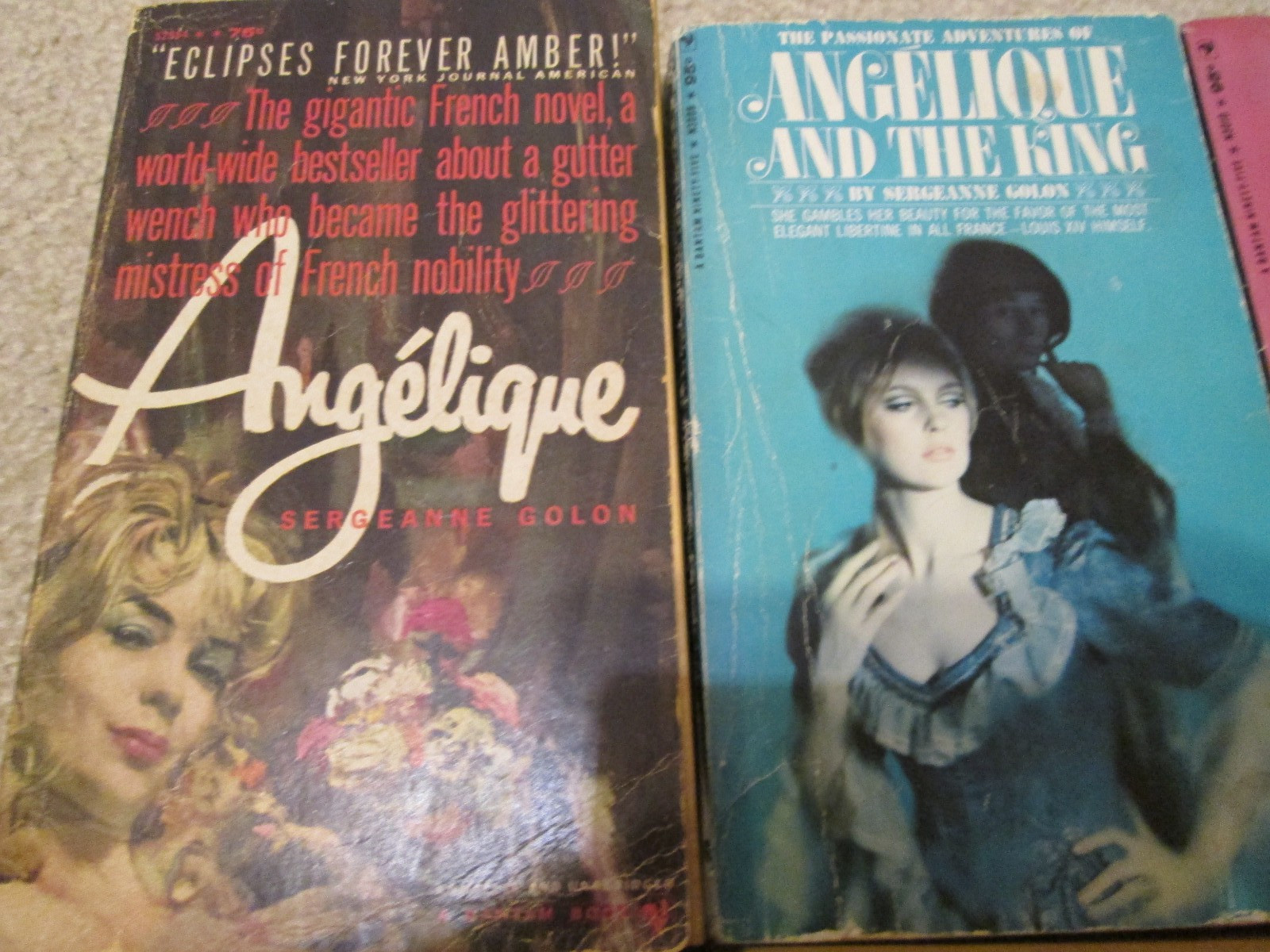 Angelique By Sergeanne Golon Vintage Romance Series *RARE* Of 9 PB, COMPLETE SET