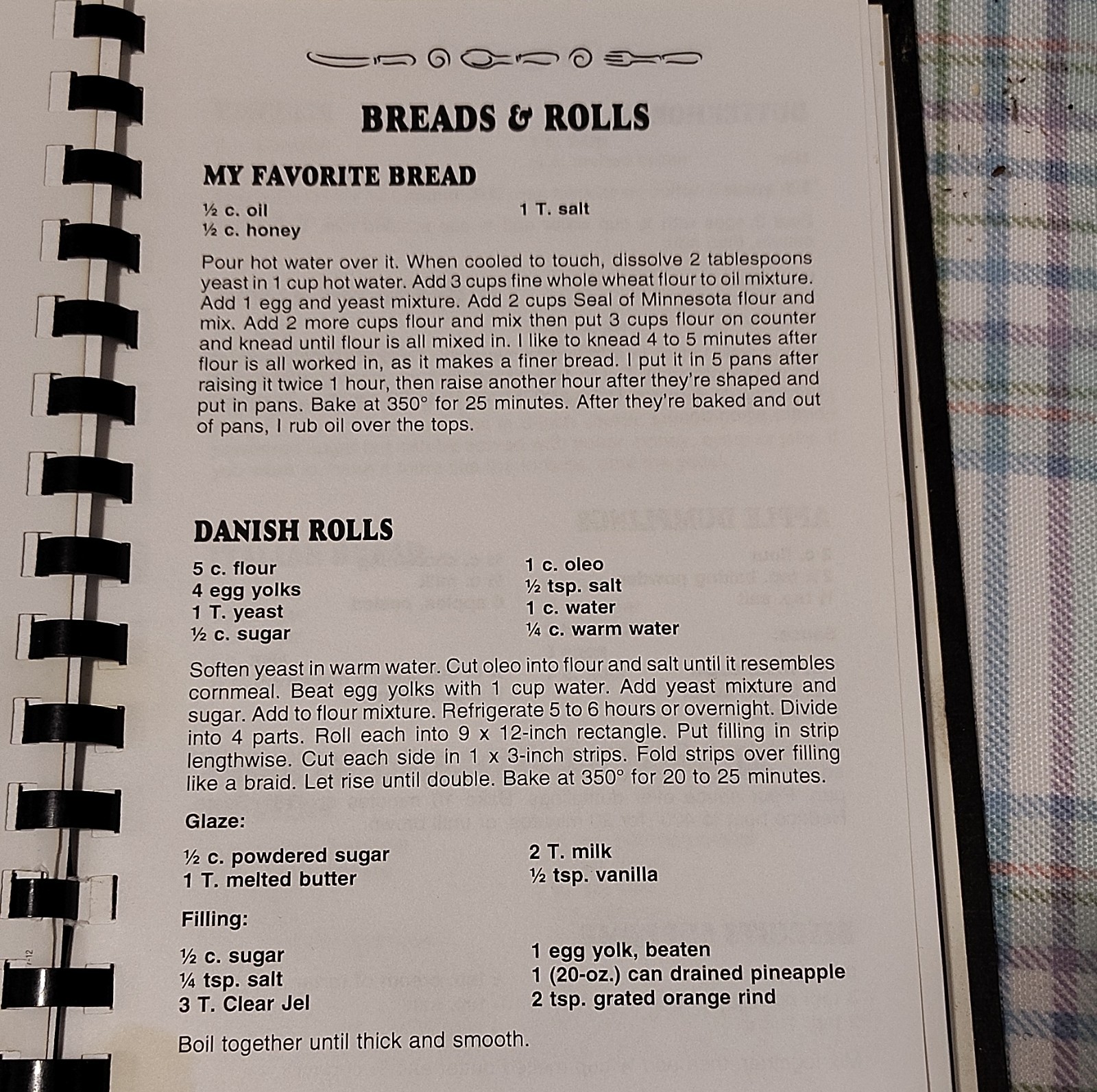 New AMISH Cookbook, Jeannie’s Favorite Recipes by Jean Chupp, Spiral bound, 2019