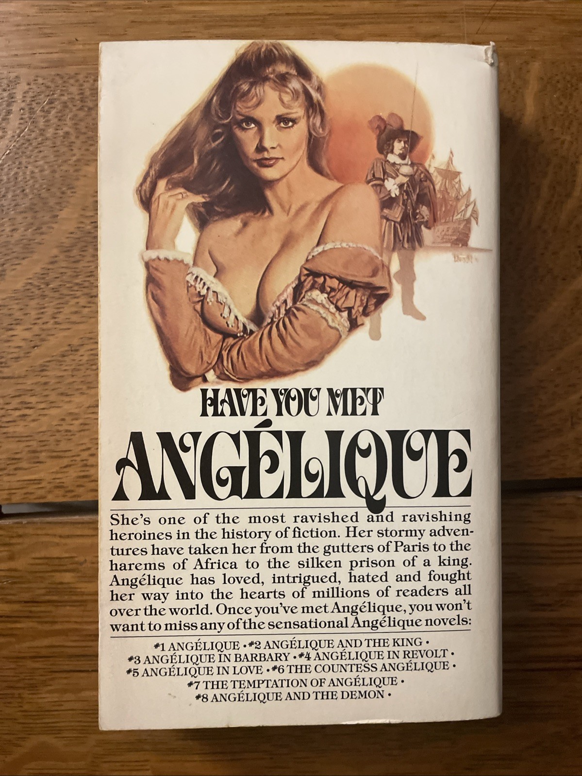 Sergeanne Golon: Angelique And The Ghosts Pbk Bantam 1979 1st Print VG