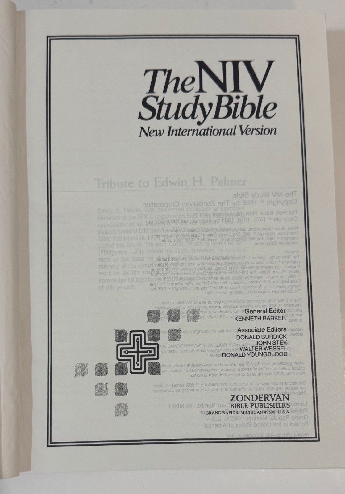 The NIV Study Bible by Zondervan Staff Hardcover 1985 Red Letter, Maps, Charts