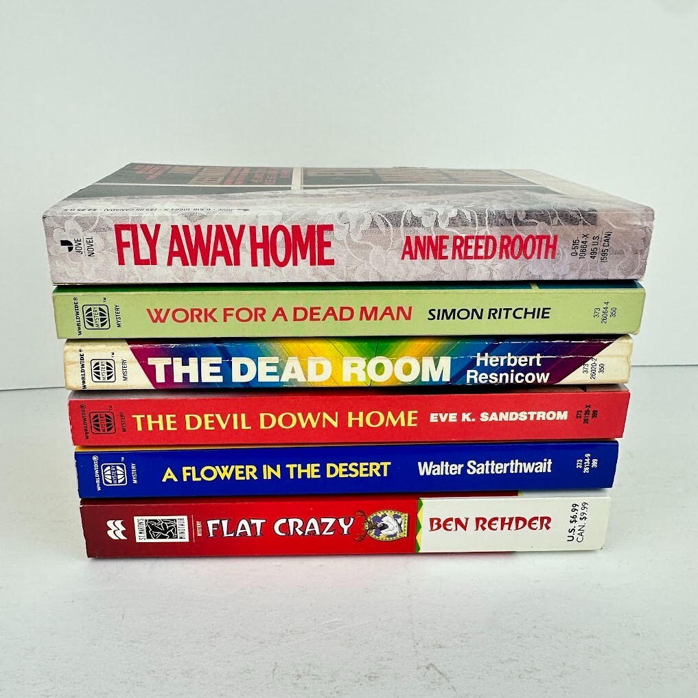 Lot of 6 Paperback Mystery Novels Multiple Titles & Authors