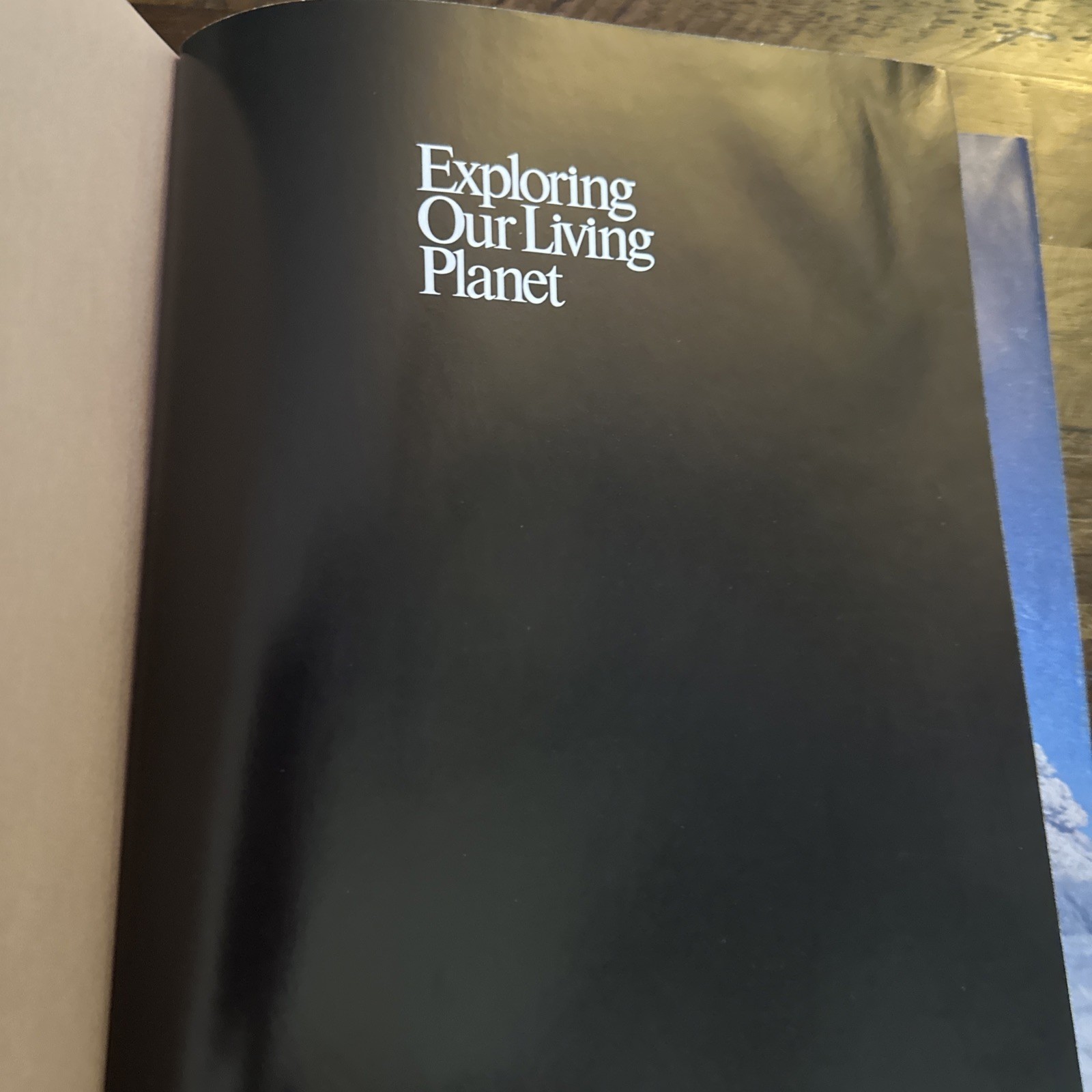Vintage 1983 Exploring Our Living Planet Hardcover Book Robert Ballard Nat Geo