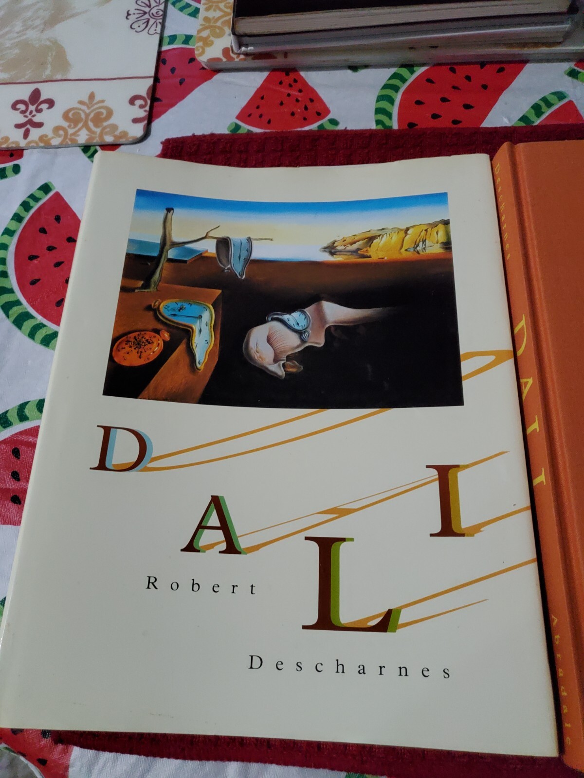 DALI Robert Descharnes hcdj 1993 Big 175 pages Hardcover with dustcover