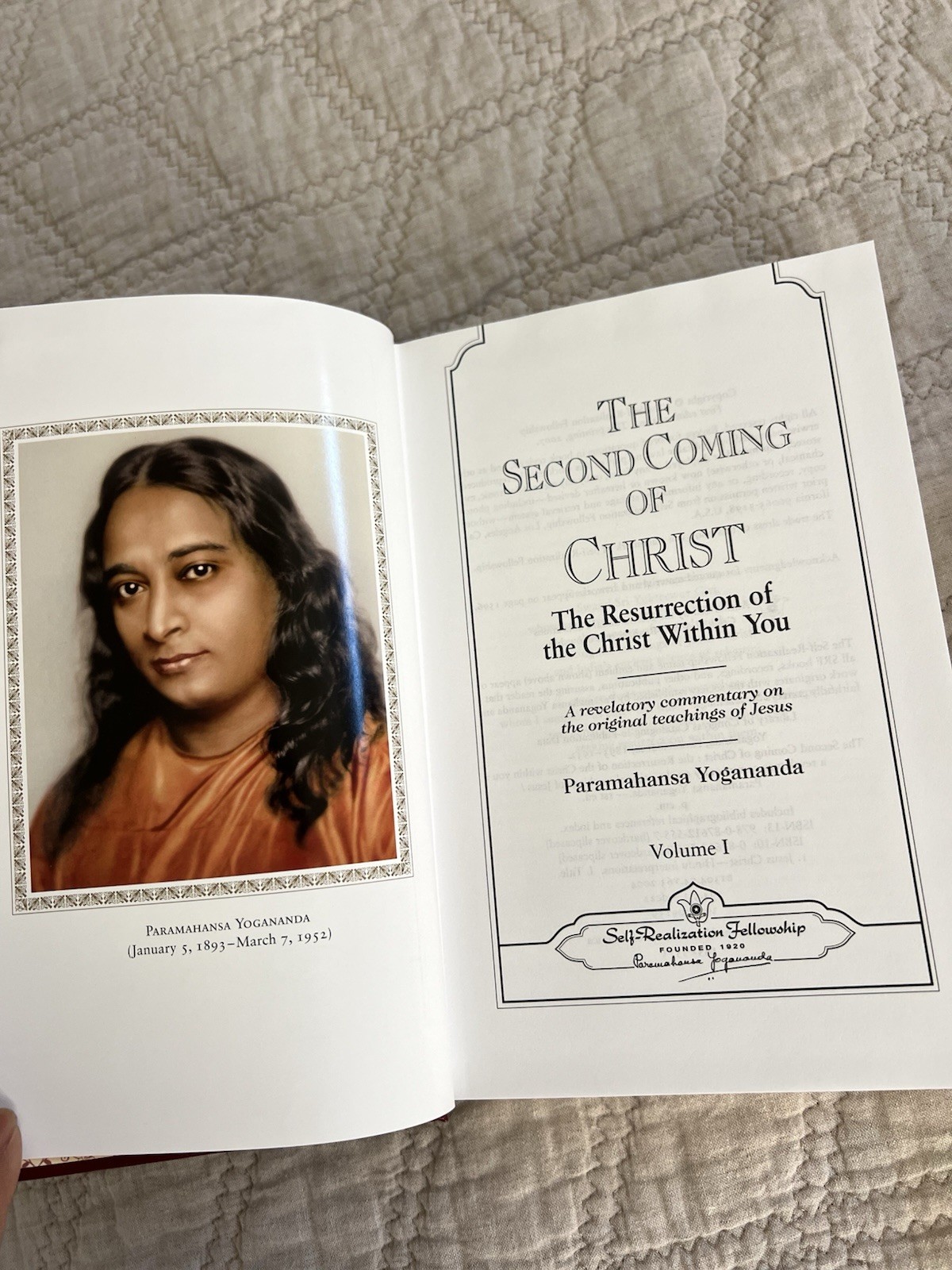 THE SECOND COMING OF CHRIST: The Resurrection of Christ Within You by Yogananda