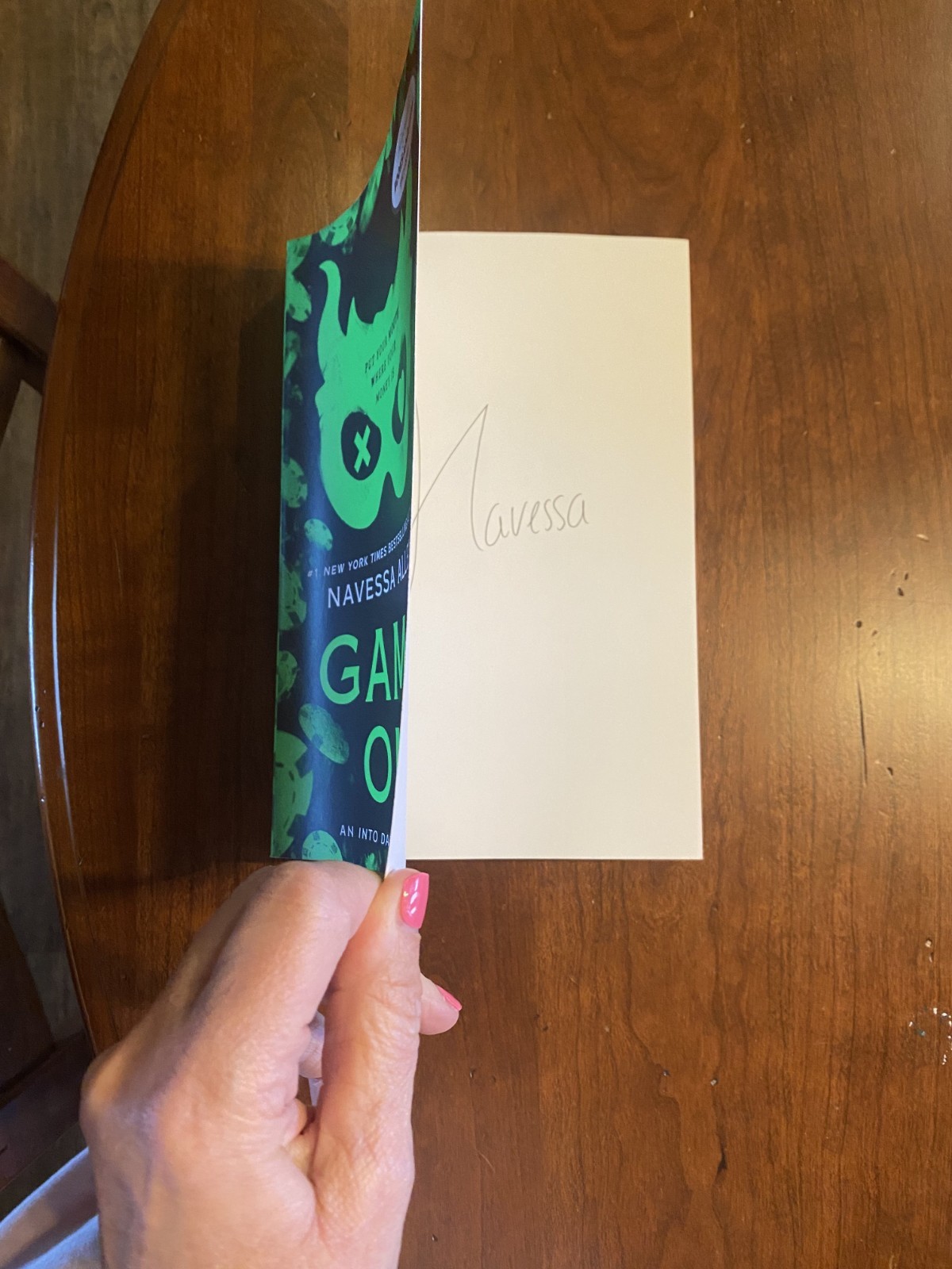 Navessa Allen „Game On“ Books-A-Million Exclusive Autograph