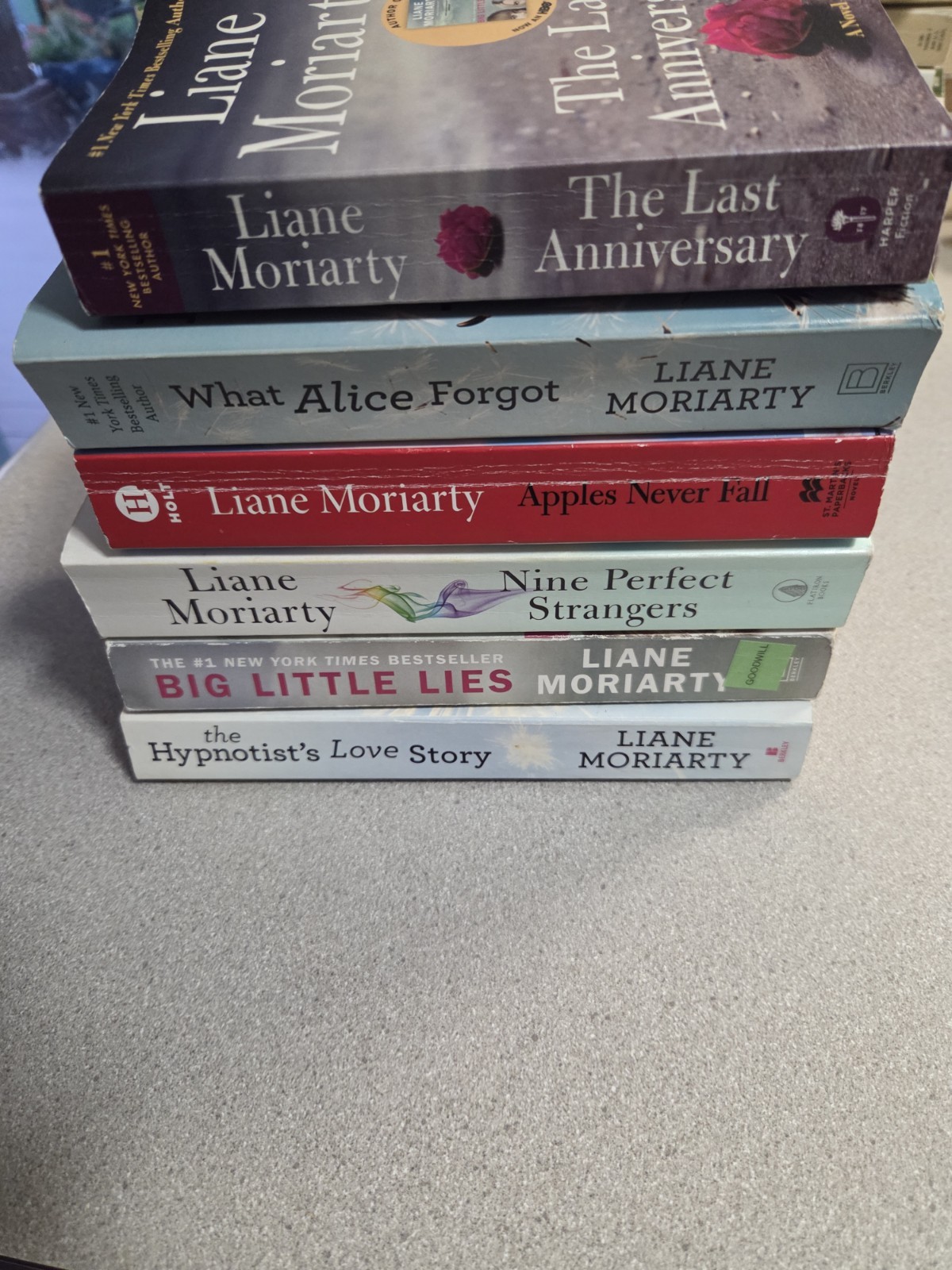 Liane Moriarty Lot Of 6 Books. Paperback. Romance. Fiction.