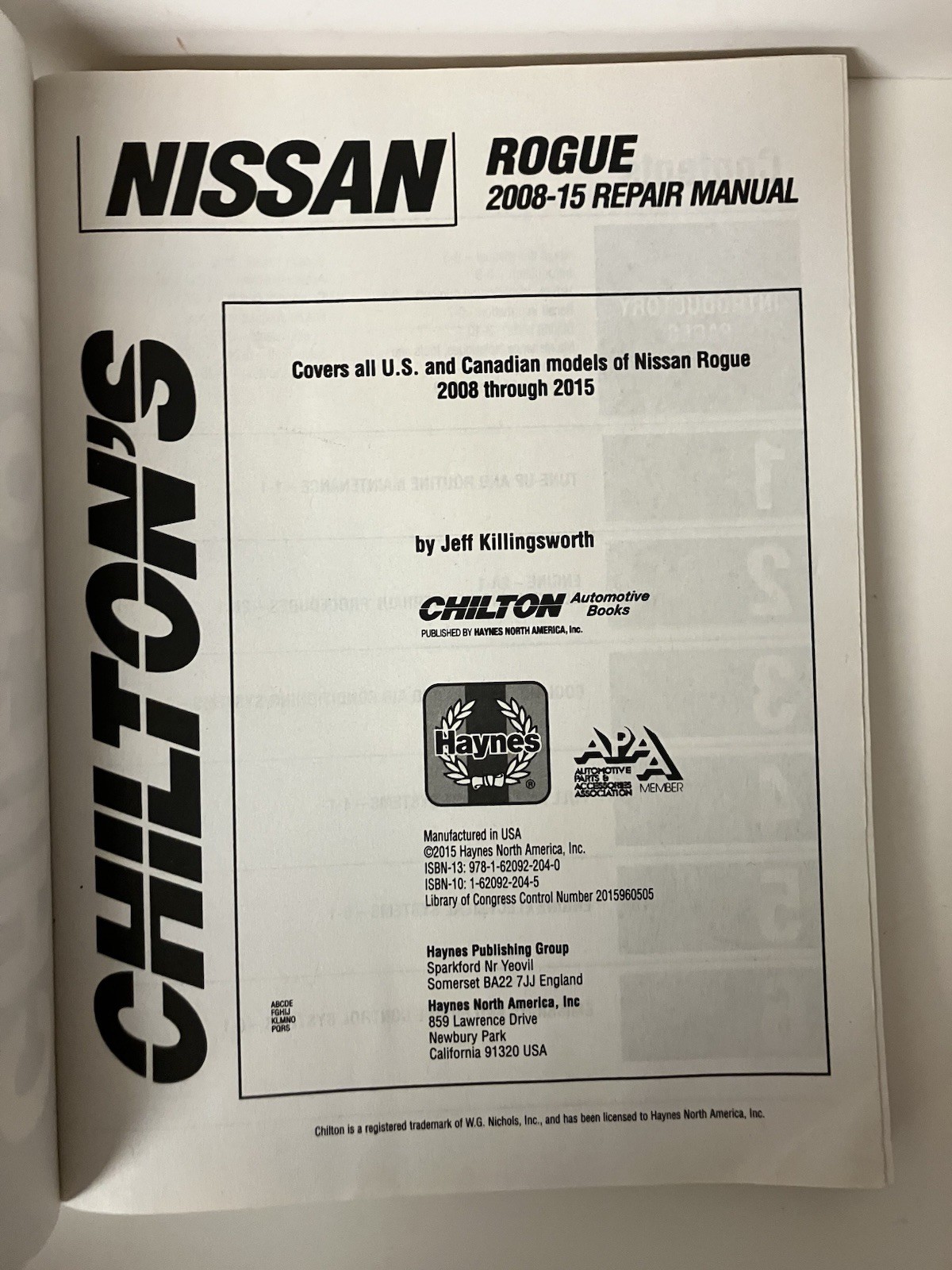 Nissan Rogue 2008-15 Repair Manual Chilton 52600 Trade Paperback VERY GOOD