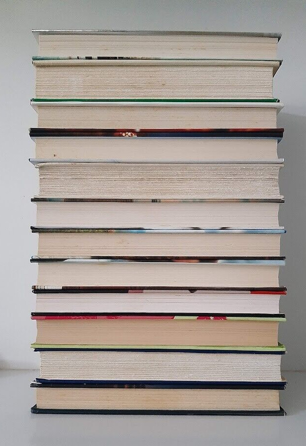Danielle Steel HC Books Bigger Size 8.5 – 9.5 in Romantic novels Non Smoking