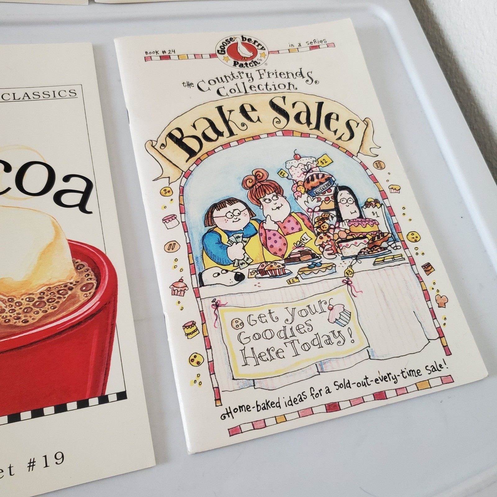 Gooseberry Patch Classics Cookbooklet Lot of 6 Chicken Pies Chili Hot Cocoa