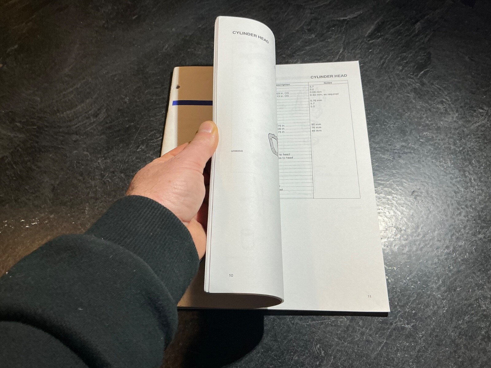 1997-1998 Volvo Penta Model BY 5.0L GM 305 & 5.7L GM 350 V8 Engine Parts Catalog
