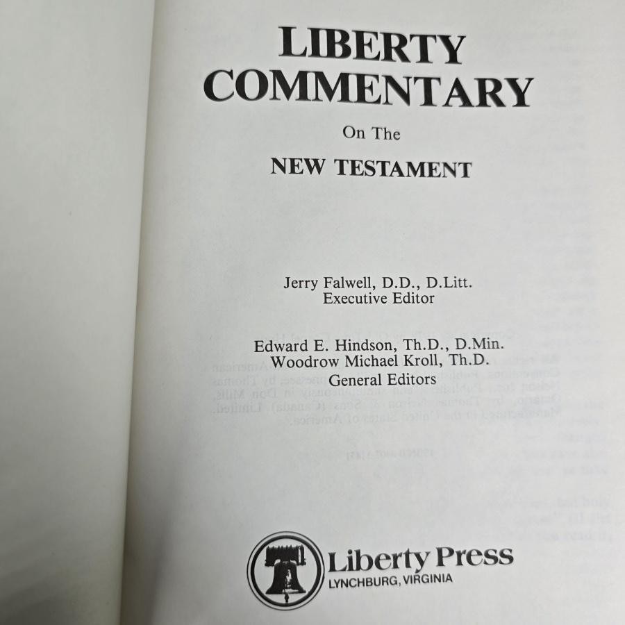 Liberty Commentary On The New Testament Jerry Falwell Kroll 1978 HB Vtg Book