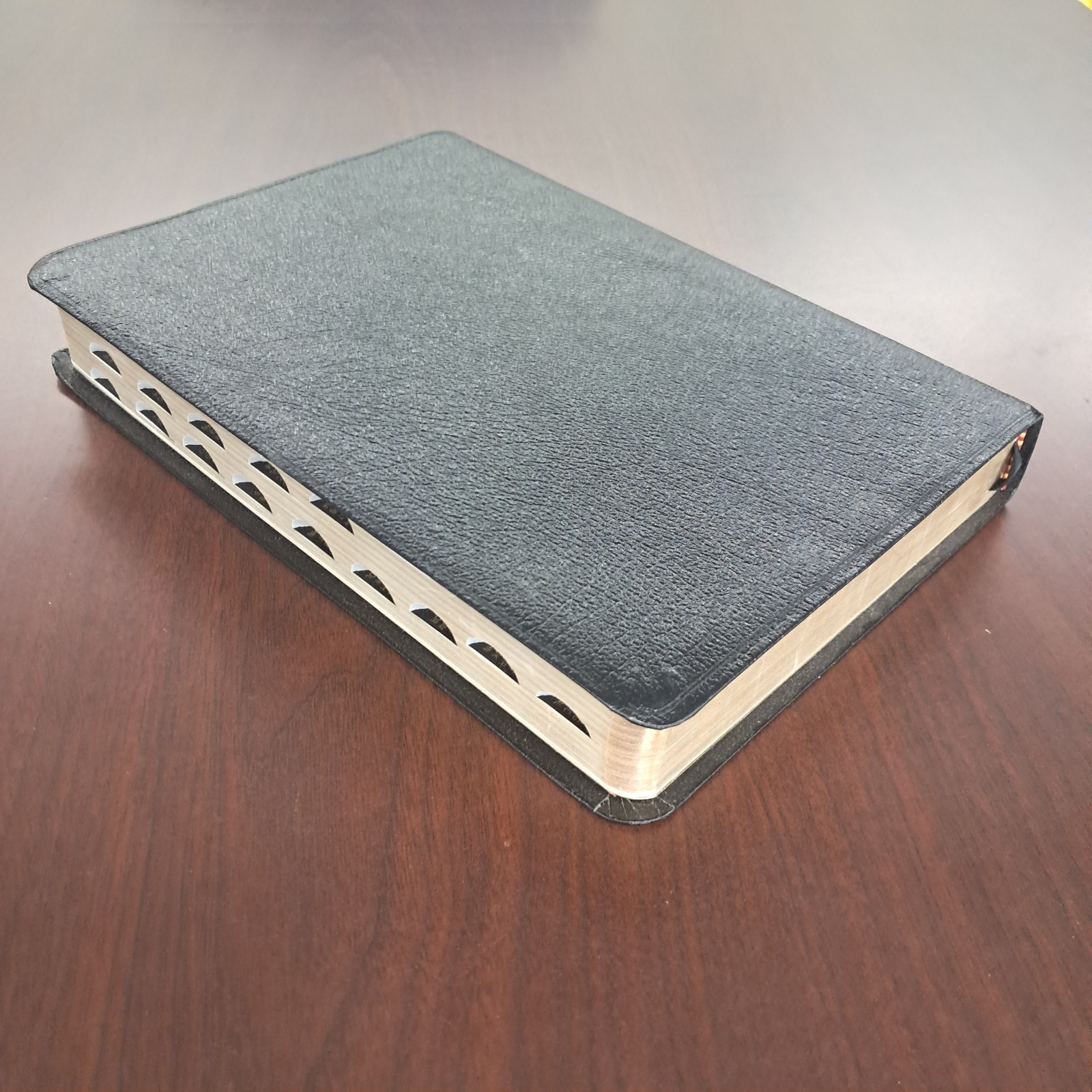 THE DEFENDERS STUDY BIBLE WORLD KJV BONDED LEATHER RED LETTER HENRY MORRIS 1995