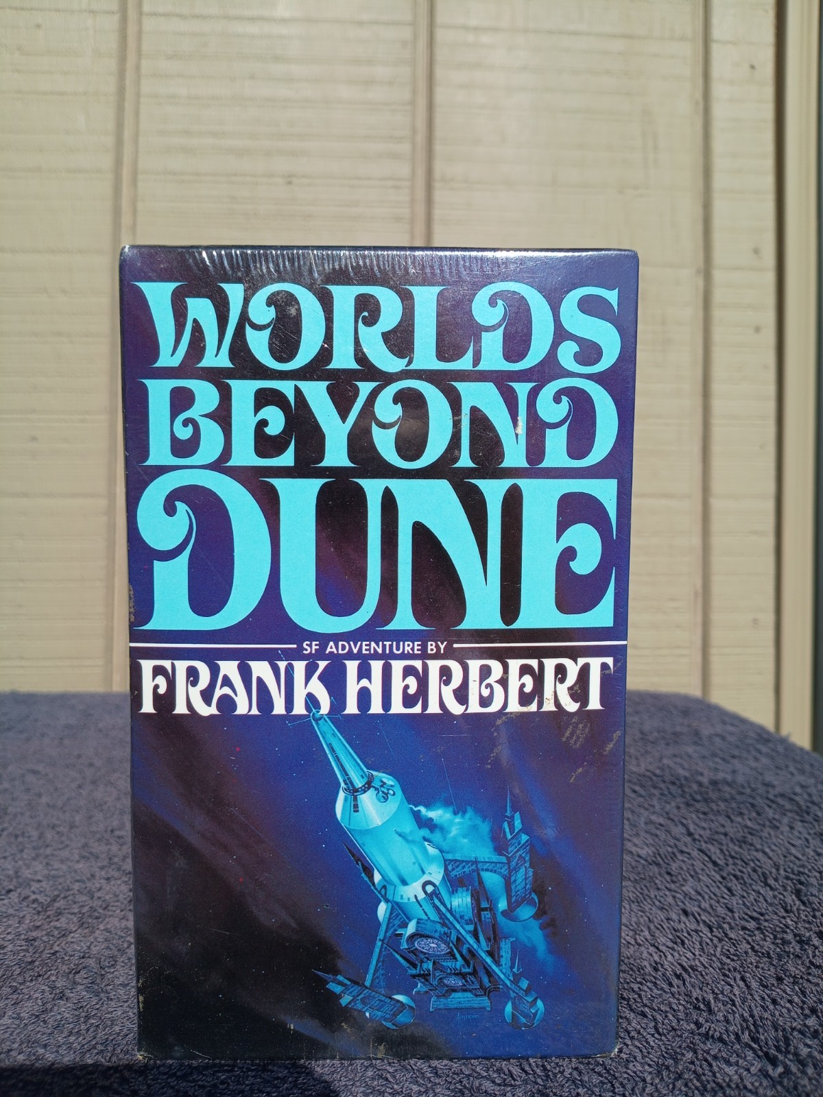 Worlds Beyond Dune 5-Book PB Box Set Sealed Frank Herbert READ DESCRIPTION