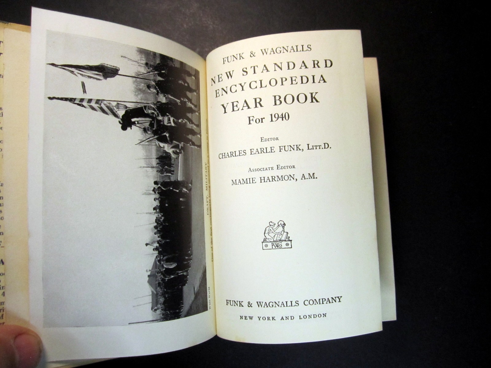 1940 Events – The New Standard 1941 Year Book Funk and Wagnalls pre WWII War HB