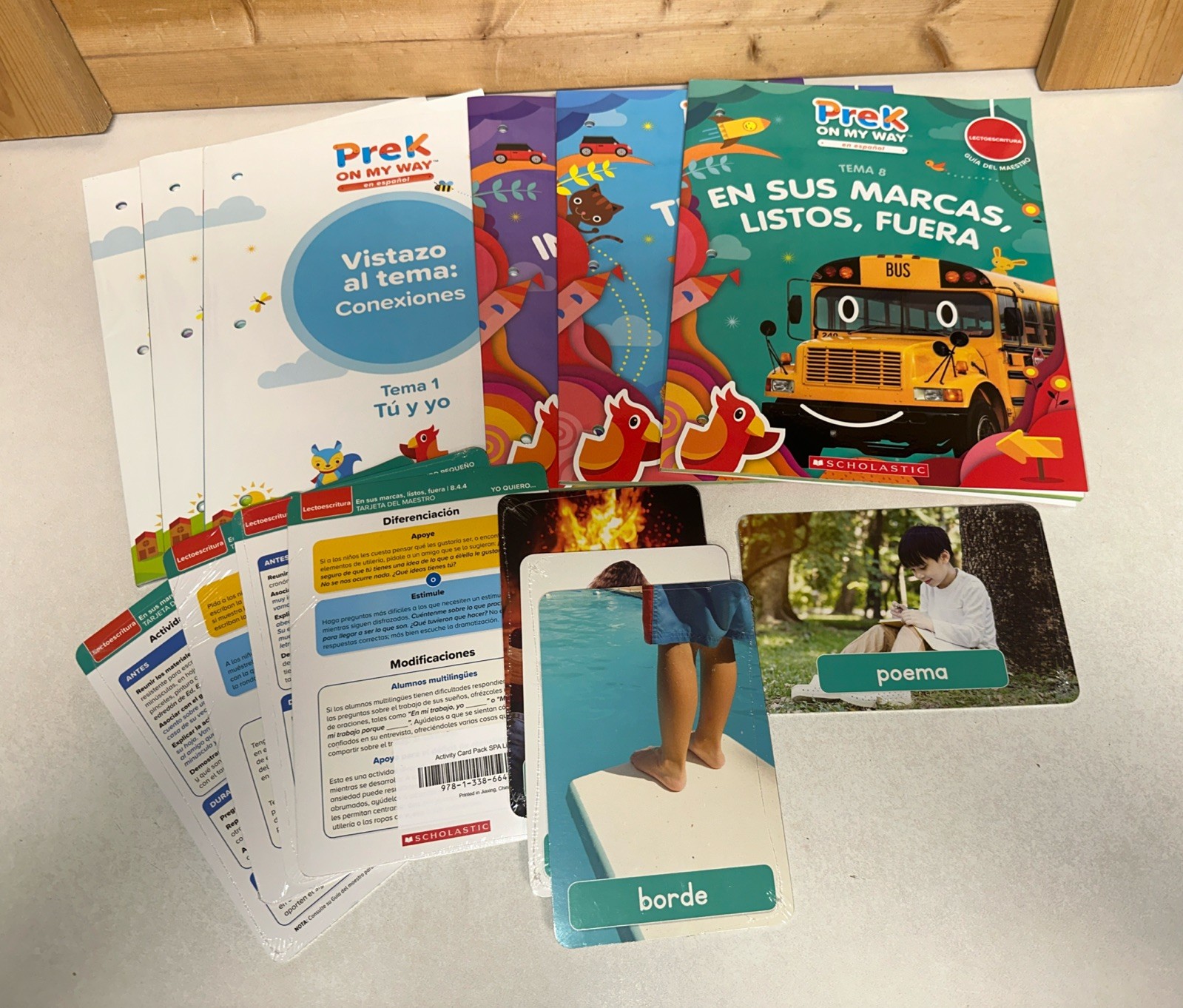Scholastic Pre K On My Way Espanol Spanish English Learning Aids Vocabulary Card