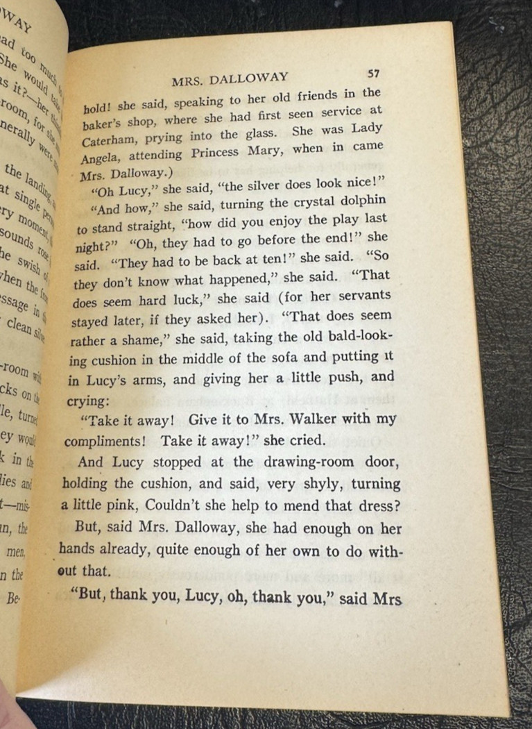 Mrs. Dalloway by Virginia Woolf (1928, Modern Library, Introduction by V. Woolf)