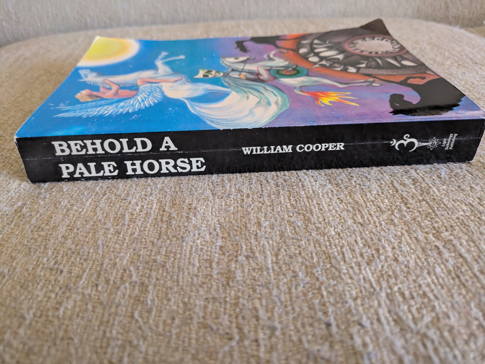 Behold a Pale Horse | Cooper | 1991 PB | Unrevised 500 Pg w/ Foldout | PROTOCOLS