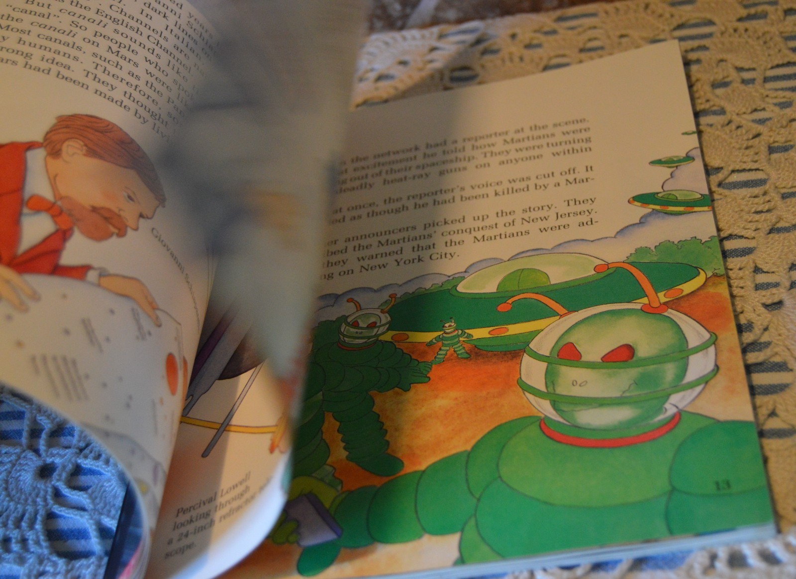 DISCOVERING MARS SCHOLASTIC BOOK BY MELVIN BERGER~56 PAGES~FROM 1992
