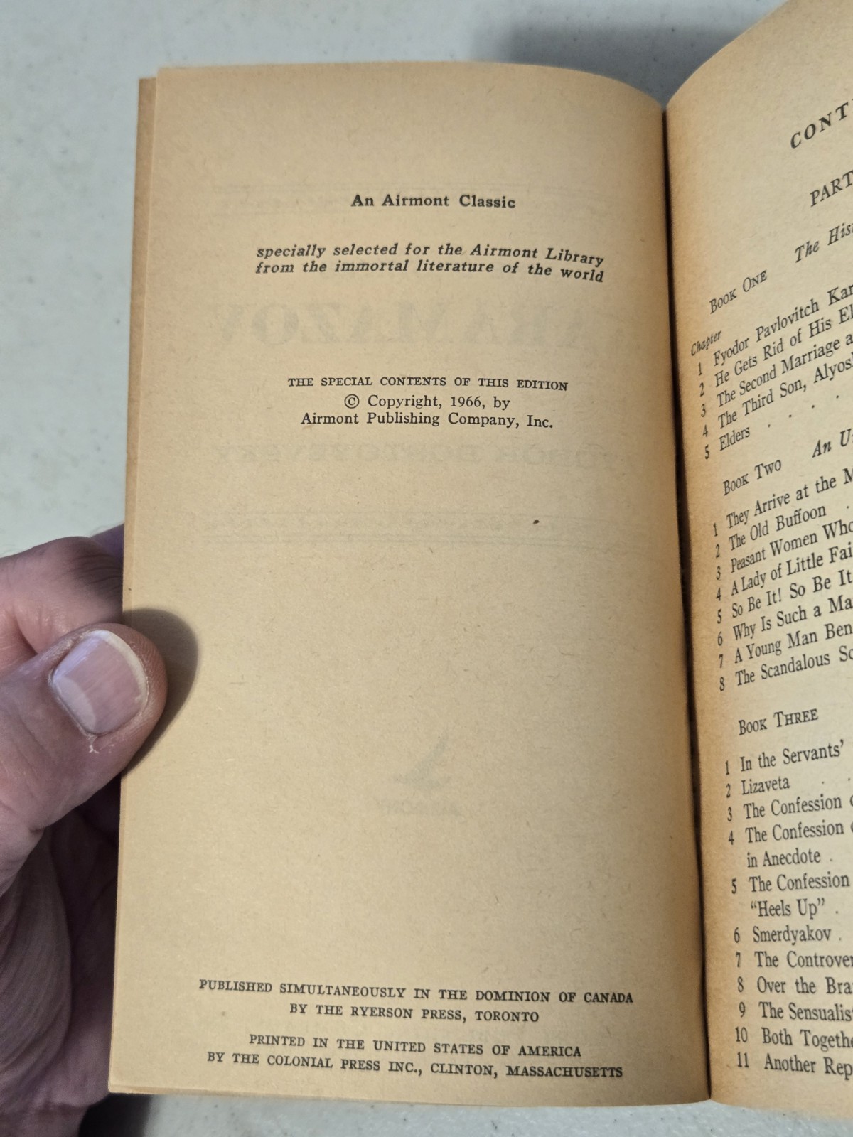 THE BROTHERS KARAMAZOV By Fyodor Dostoevsky (AIRMONT CLASSICS, 1966) Paperback