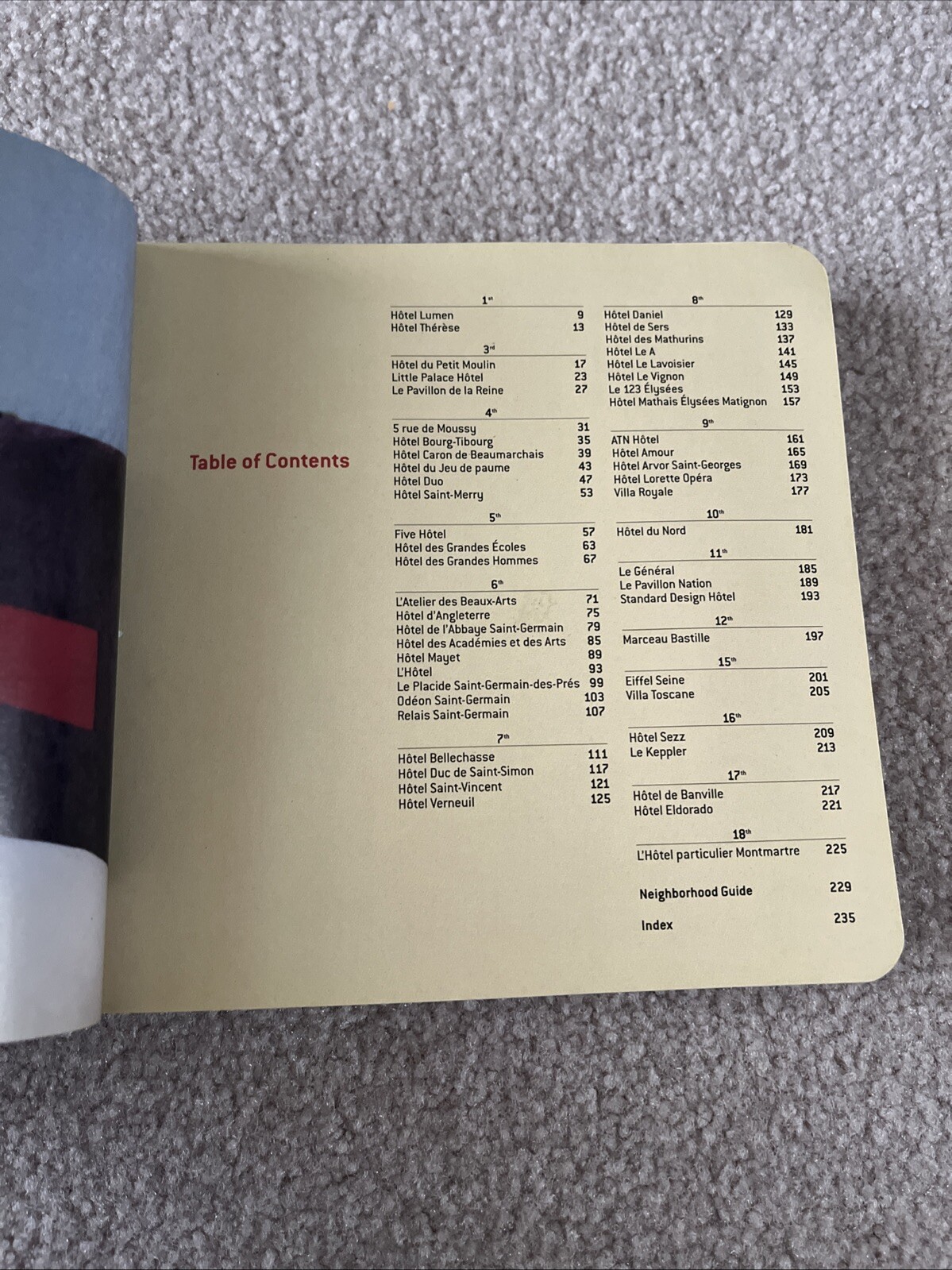 Boutique and Chic Hotels in Paris by Lionel Pailles (2008, Uk-Trade Paper)
