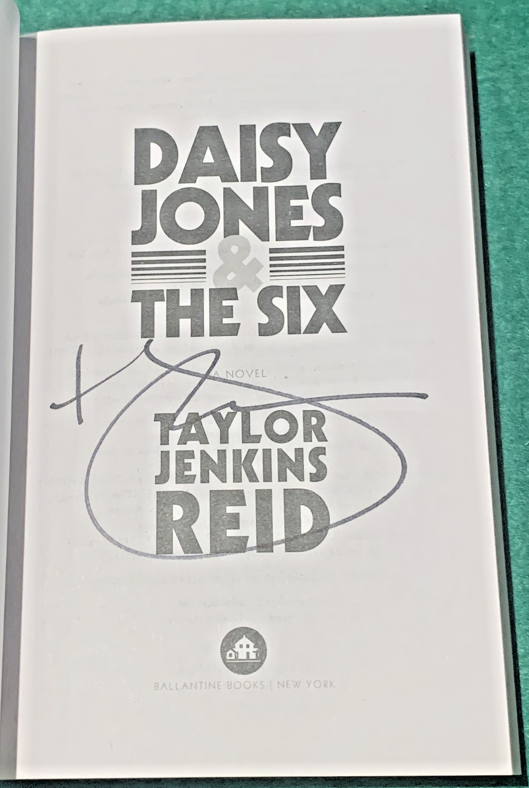 Daisy Jones & The Six by Taylor Jenkins Reid SIGNED 33rd Print Trade PB 2020