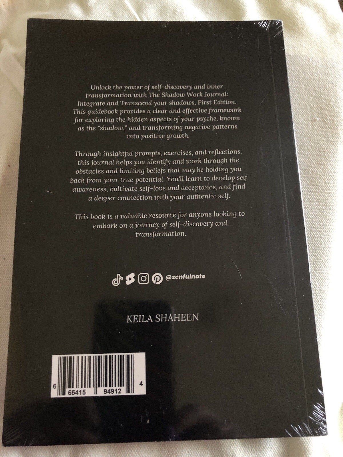 The Shadow Work Journal: a Guide to Integrate and Transcend Your Shadows