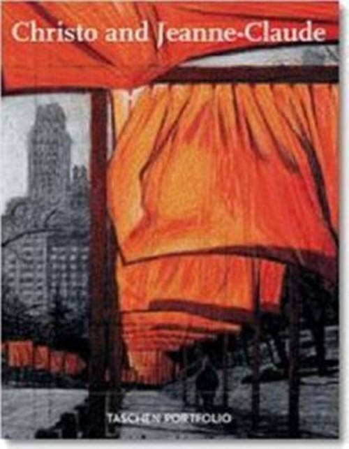 Christo and Jeanne-Claude Paperback Wolfgang Volz