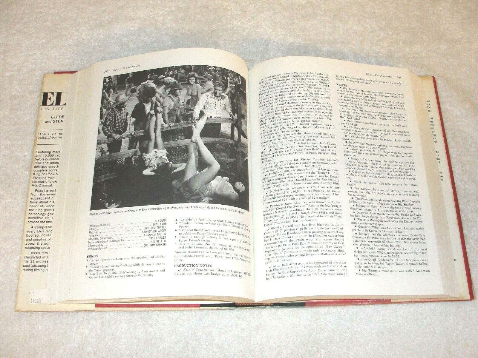 „Elvis His Life Fram A to Z“ Hardcover, 620 pages. By Fred Worth, Steve Tamerius