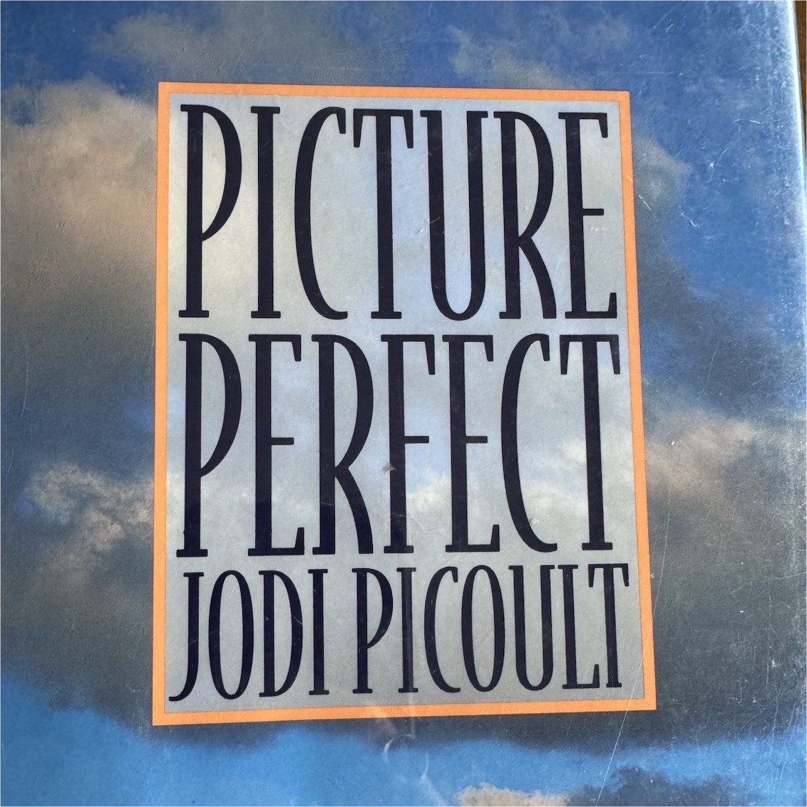 Jodi Picoult Picture Perfect Signed Hardcover 1995 G.P. Putnam’s Sons