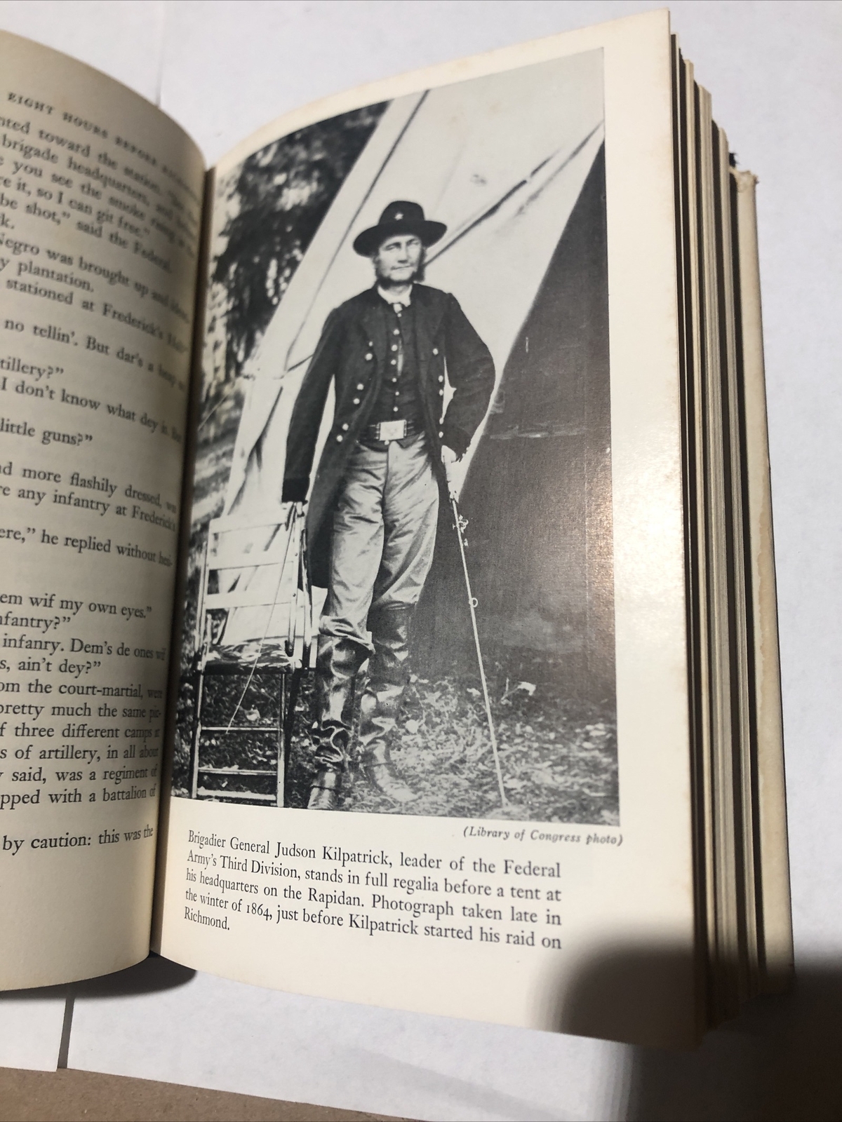 SIGNED Eight Hours Before Richmond Virgil Carrington Jones 1st Ed. DJ Civil War