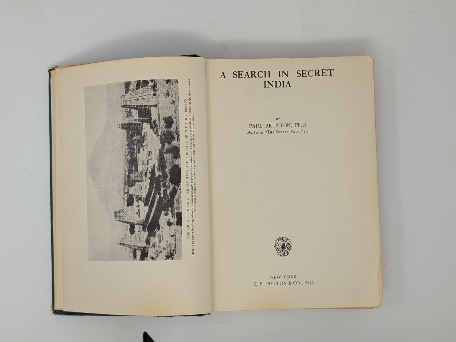 A Search in Secret India by Paul Brunton 1950s Eight printing