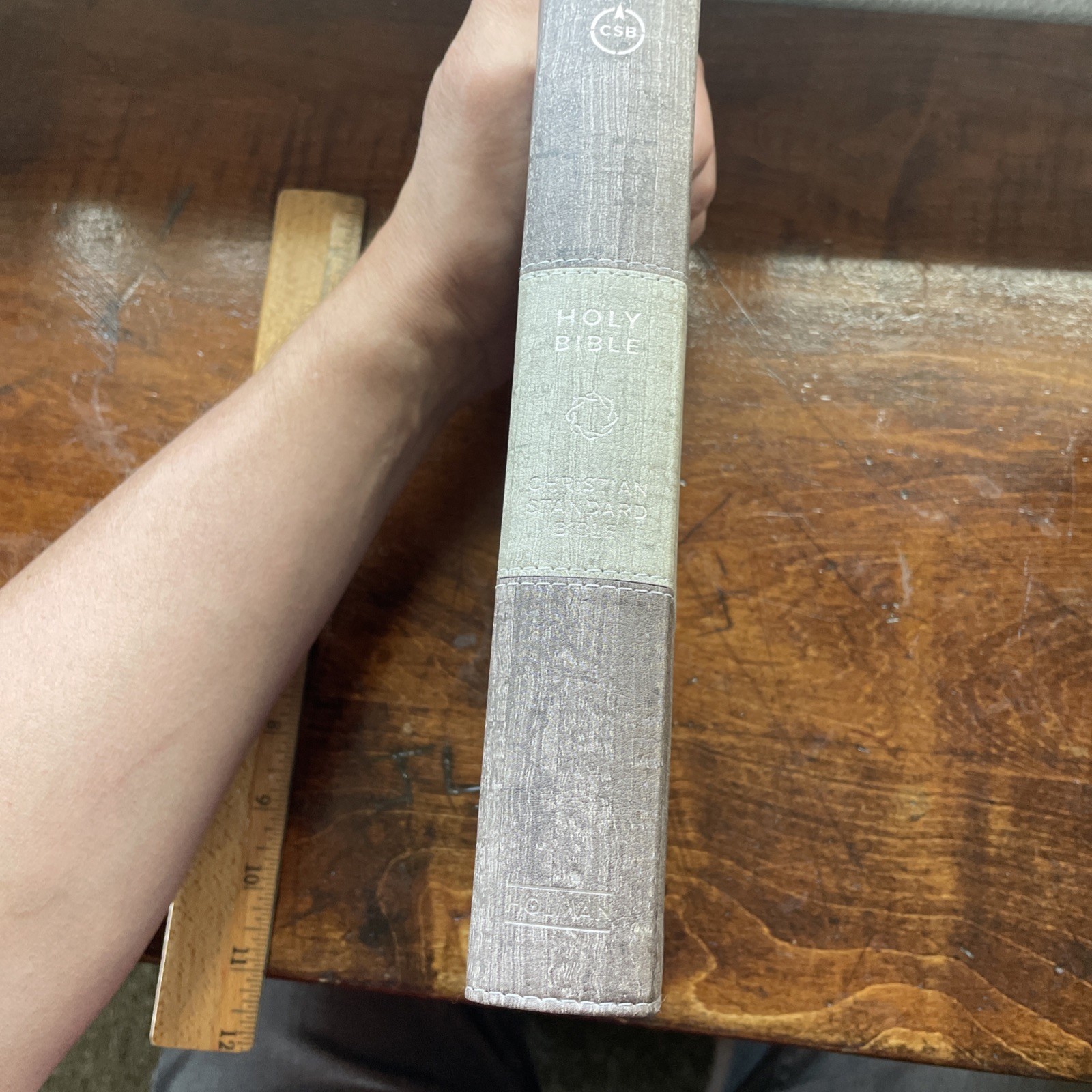 CSB Essential Teen Study Bible, Weathered Gray Cork Leathertouch: New