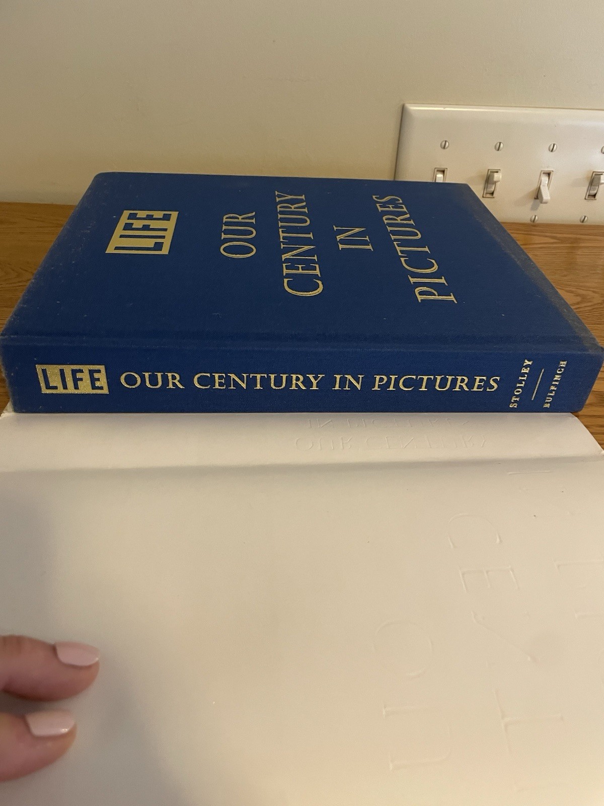 LIFE Our Century in Pictures Book 1999 Bullfinch Press 424 Pages