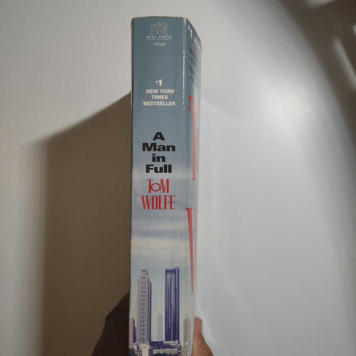 A Man in Full by Tom Wolfe (2001, Trade Paperback) Dial Press
