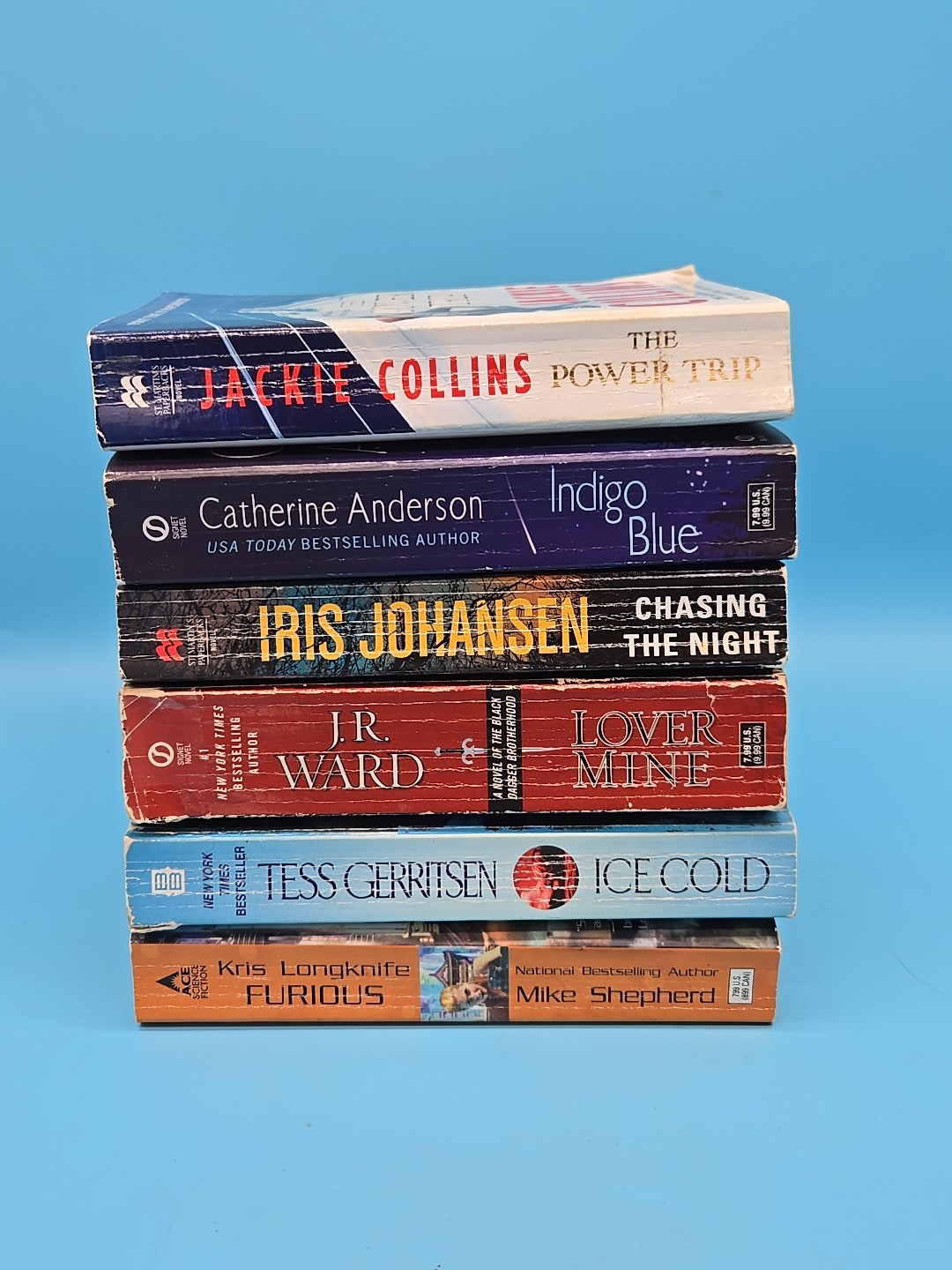 Lot of 6 Vintage 2010s Mystery Crime Thriller Paperback Novels Mixed Authors