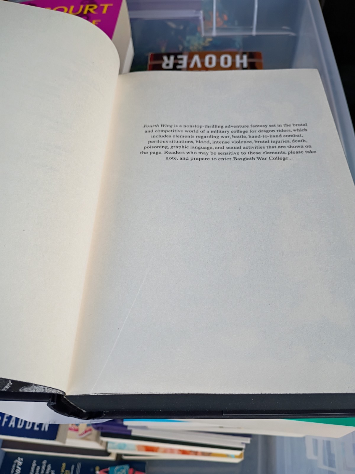 Fourth Wing Rebecca Yarros 1st Printing Exclusive Holiday Edition Sprayed Edges