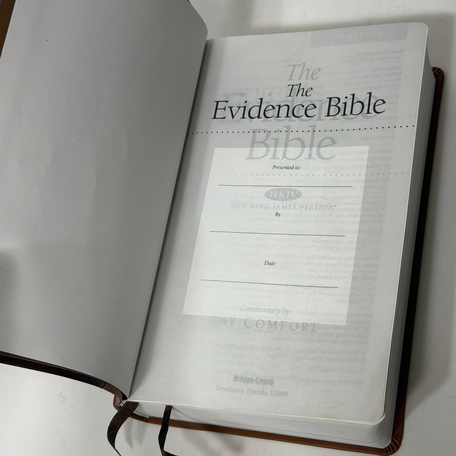 Bridge-Logos Bible Unisex OS Brown The Evidence Study Bible NKJV Ray Comfort Duo