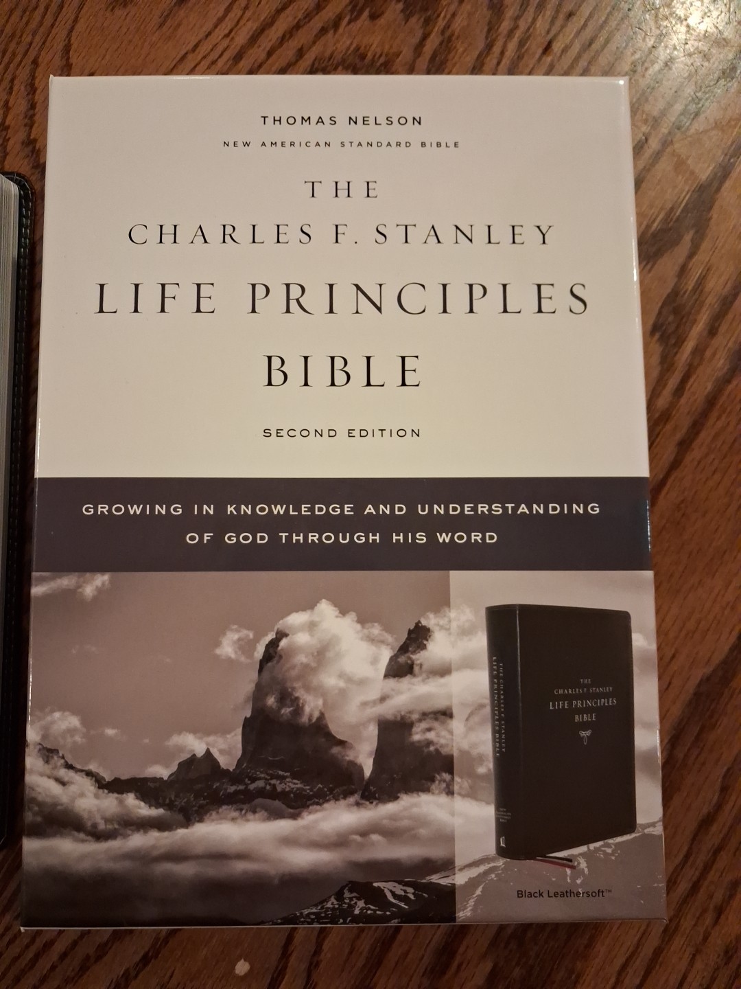 NASB Charles Stanley Life Principles Bible ~Retail $80 BLACK LEATHER SOFT 2nd Ed