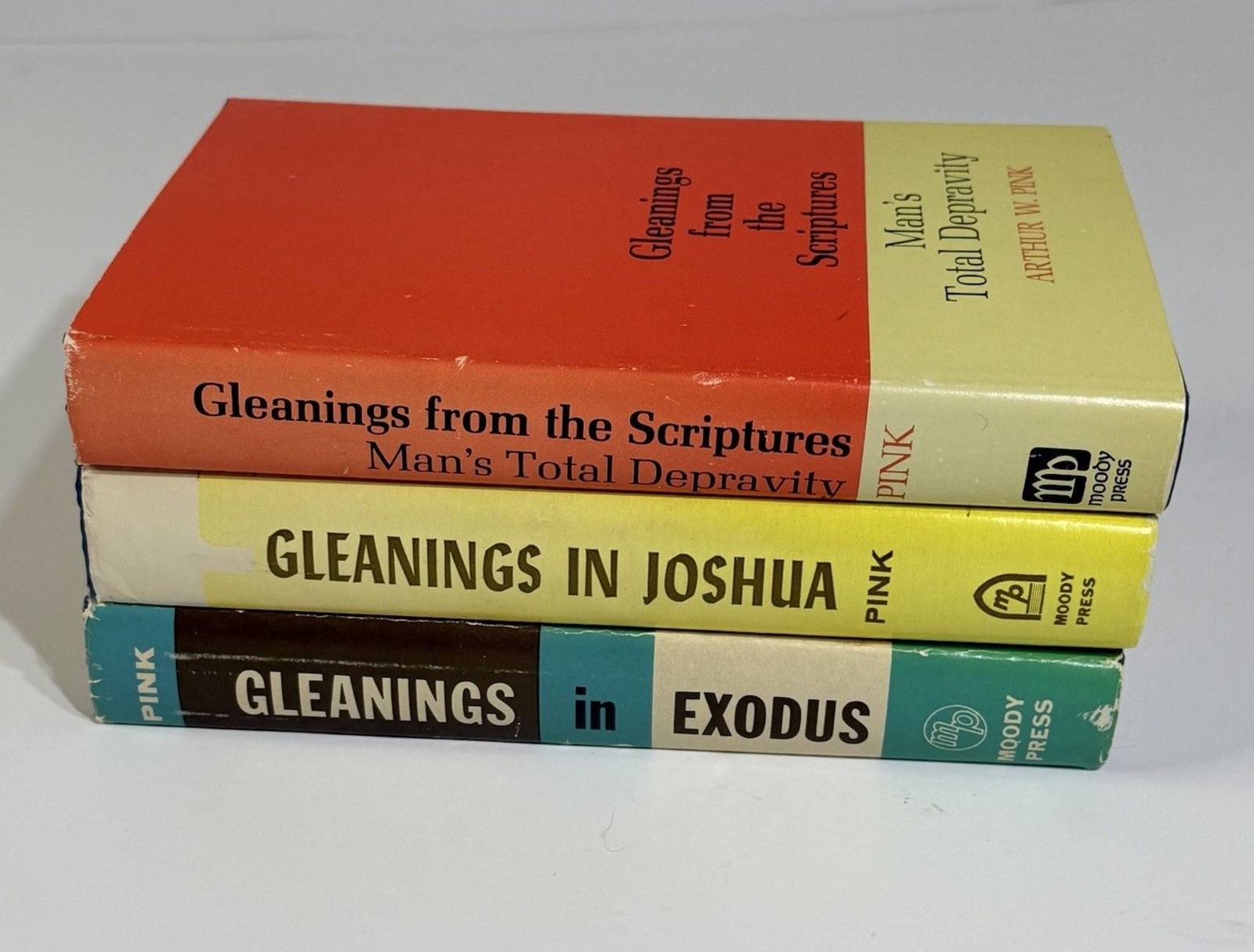 Lot Gleanings in Exodus, Joshua and from Scriptures Arthur W. Pink Moody Press