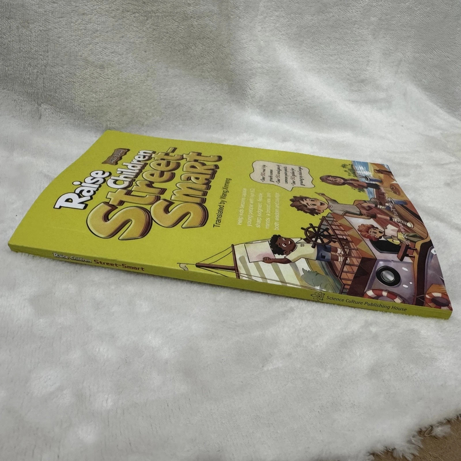 Raise Children Street-Smart Paperback Helping Kid Build Confidence Comic Edition