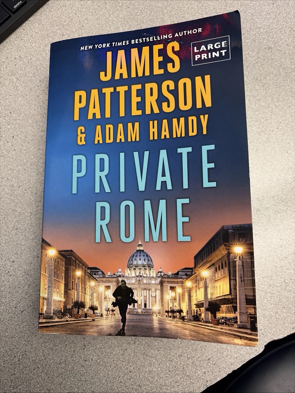 Private Rome: A Private Novel – paperback Patterson, James|Hamdy, Adam Large Prn