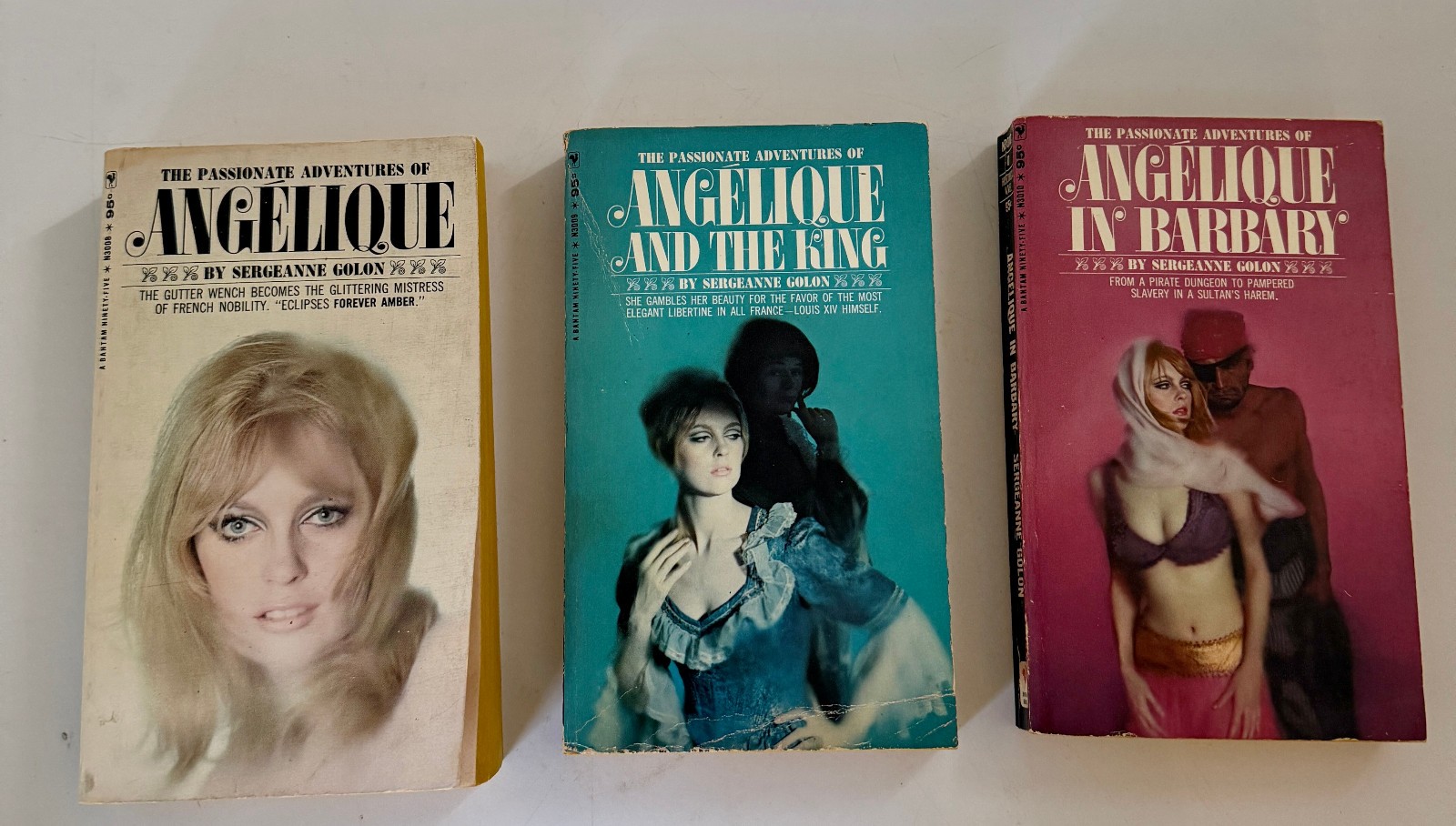 Angelique by Sergeanne Golon Vintage Romance Series Complete Paperback Set of 9