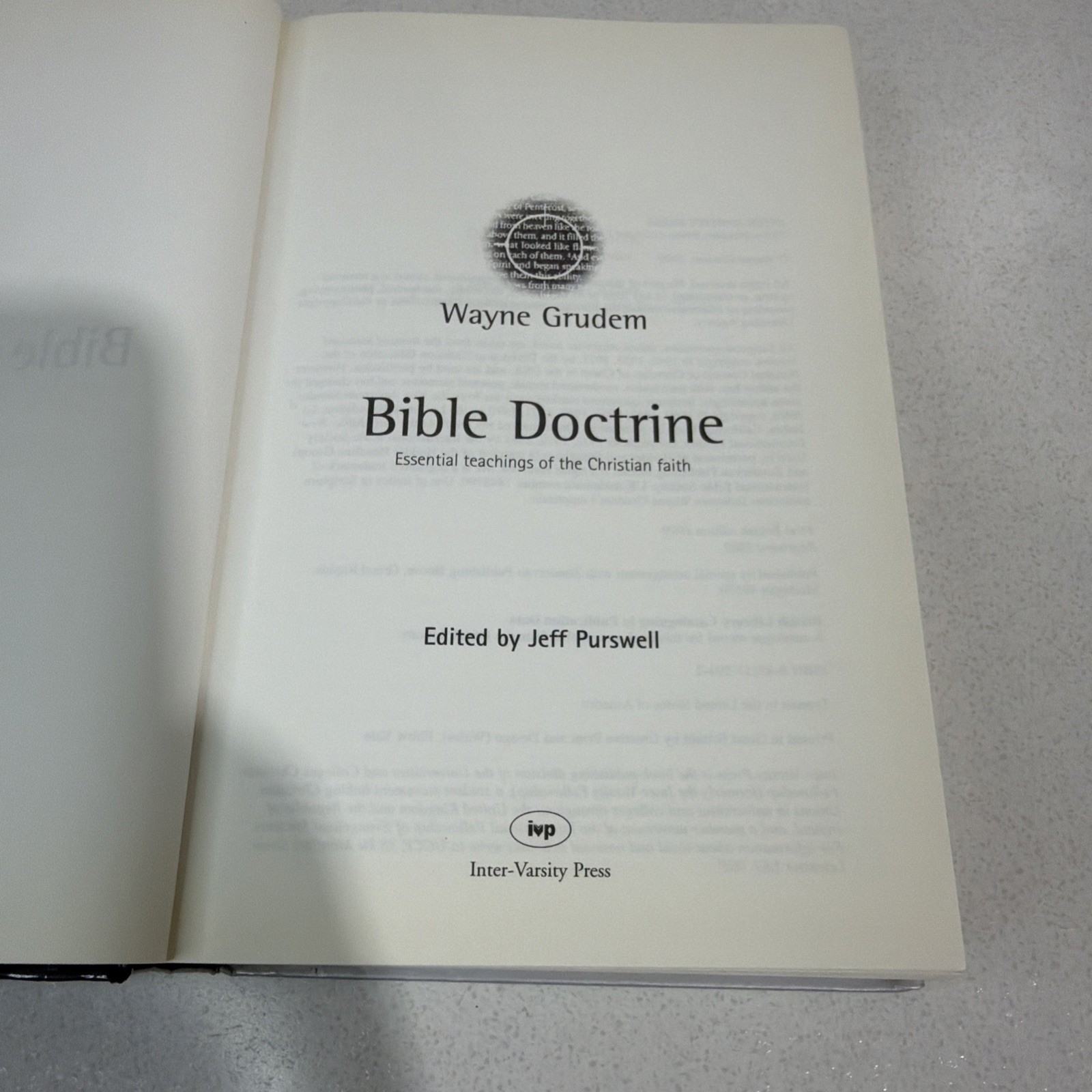 Bible Doctrine: Essential Teachings of the Christian Faith By Wayne Grudem