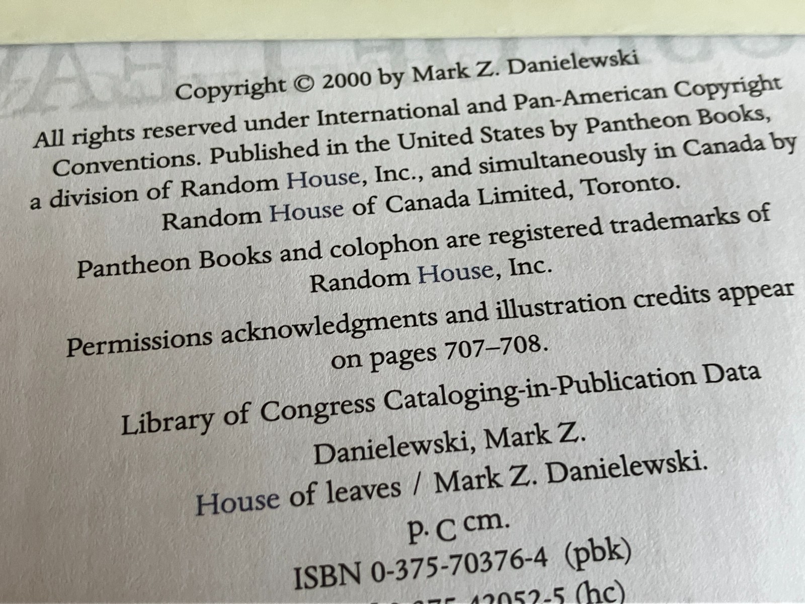 HOUSE OF LEAVES Mark Z. Danielewski Pantheon 2000 Remastered Full-Color 2nd Ed