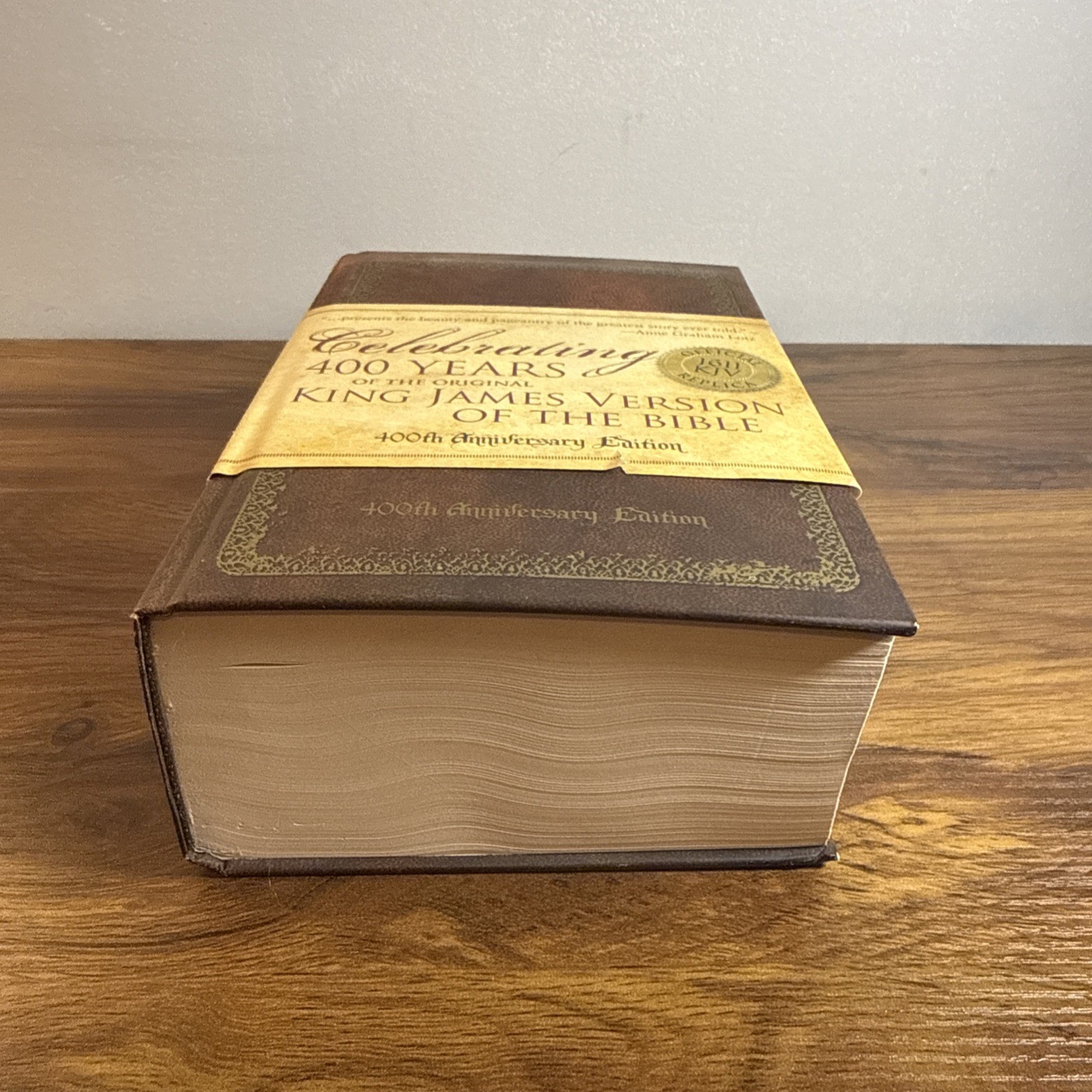Holy Bible by Zondervan Bibles Staff (2011, Hardcover)