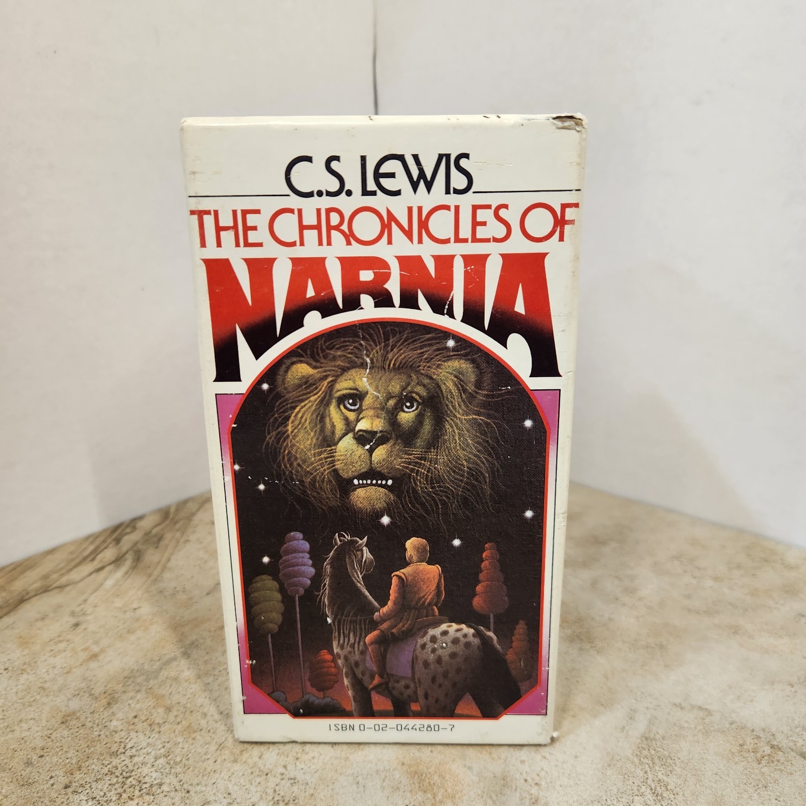 Vintage 1970s Chronicles of Narnia Box Set Complete 7 Books Collier C.S. Lewis