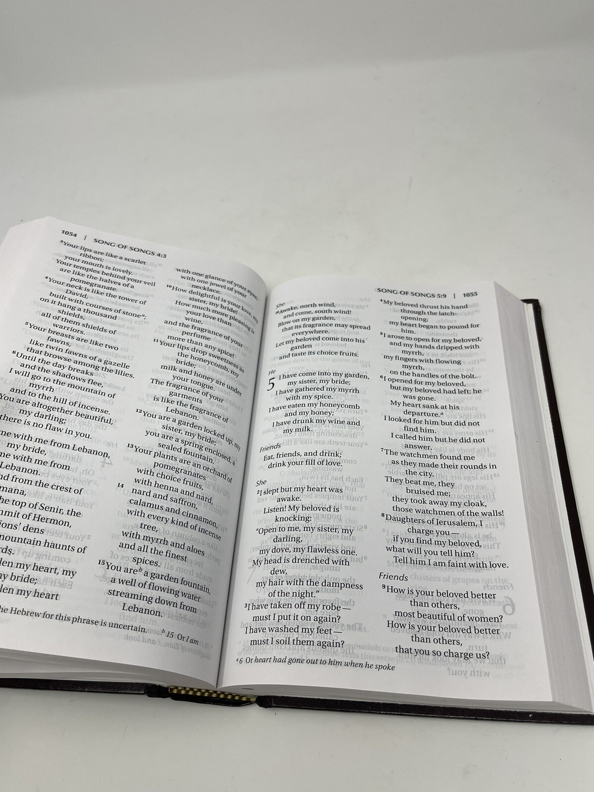 Holy Bible Large Type by Zondervan Staff 2011, Hardcover / large print Pew