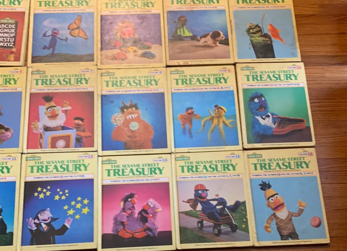 Vintage 1983 – The Sesame Street Treasury – Volumes 1 to 15 – Complete Set